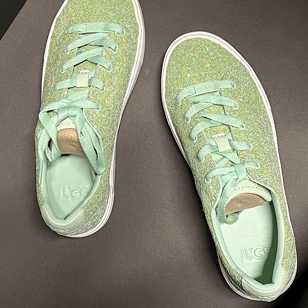 UGG W Zilo Green chunky glitter shoes US6.5 St. Patrick’s Day